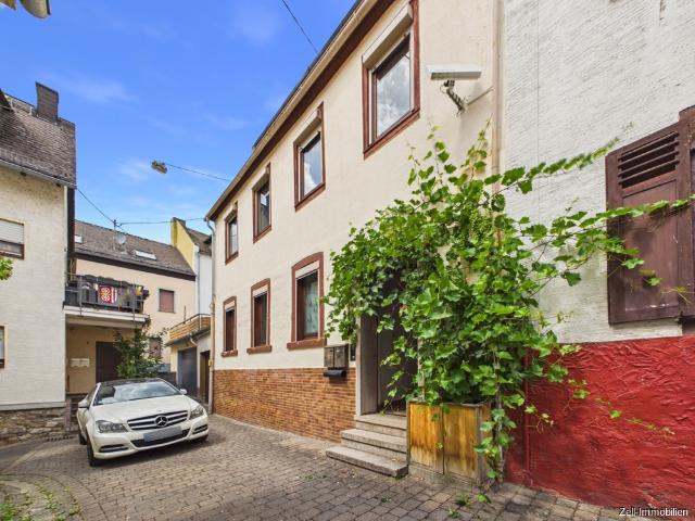 Interessantes Einfamilienhaus mit Einliegerwohnung in Lorch