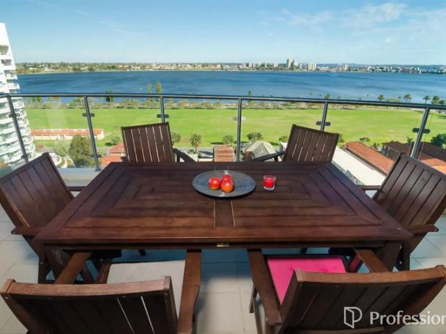 Interested? Better Call Tom Zdunek 0488 004 363!
