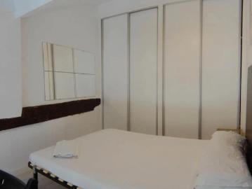 Interior Facing 34m2 Studio in the Valdeacederas area CBA4