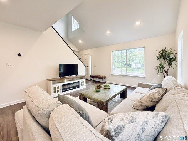 Intervale Rd Unit,stamford, Home For Sale
