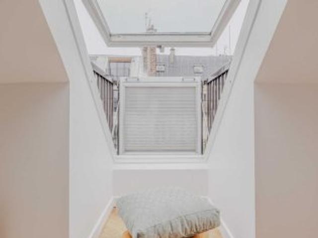 Intimate flat 2P Sentier