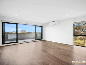 Kinlyside, Yass Valley, Victoria - Balcony