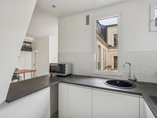 Invalides / rue Surcouf