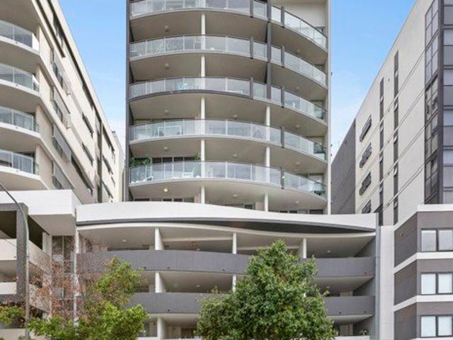 Invest at the Centre of South Brisbane's Next Transformation!