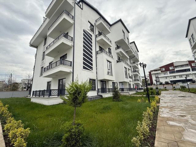 Invest Globel'den Karaköprü'de Satılık 3+1 Bahçe Dubleks Daire
