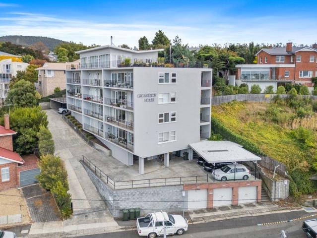 Invest in Location, Unlock the Potential Prime Sandy Bay Locaiton