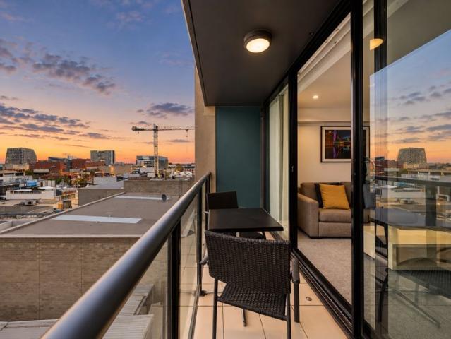Invest or Live in this Prime City Location!