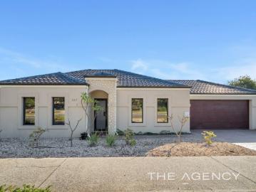 Lock & Leave Coastal Living with NO Strata Fees The Perfect FIFO Base or Airbnb Opportunity STCA