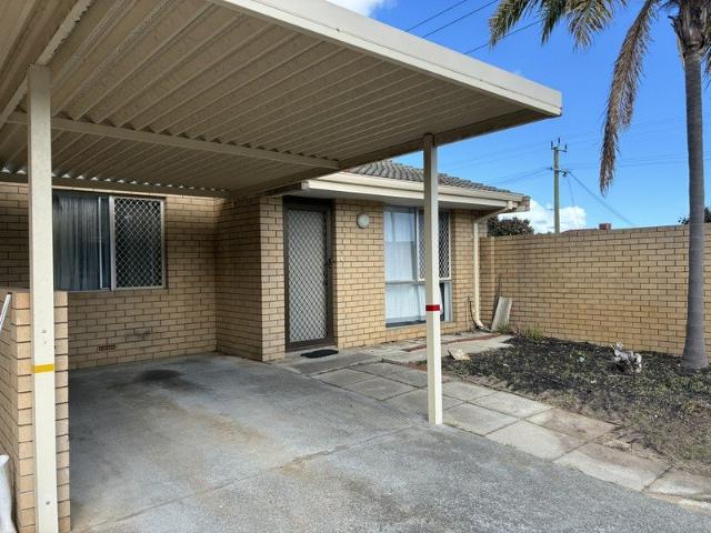 Invest or Nest Street Front Villa