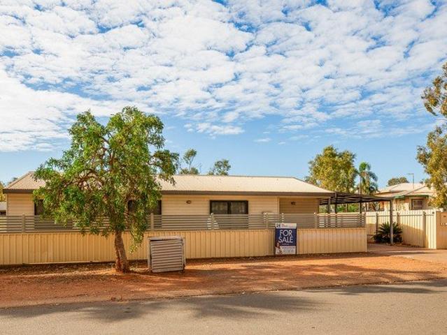 INVEST NOW, MOVE IN LATER $1,300PW CORPORATE LEASE UNTIL 2027!