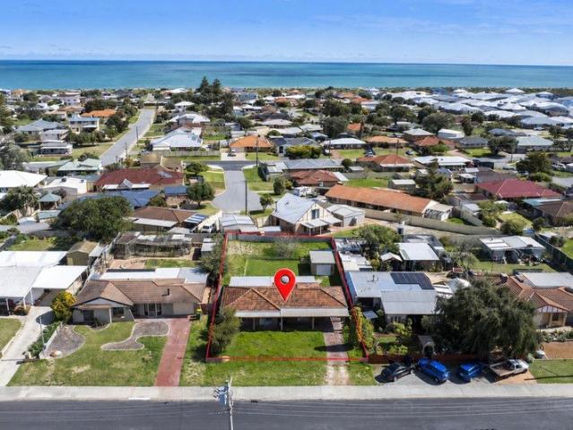Invest Today, Plan for Tomorrow in Old Madora Bay