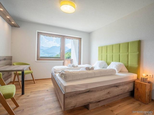 Investieren, wo andere Urlaub machen Touristisches 25,44m² Anleger Studio mit Weitblick
