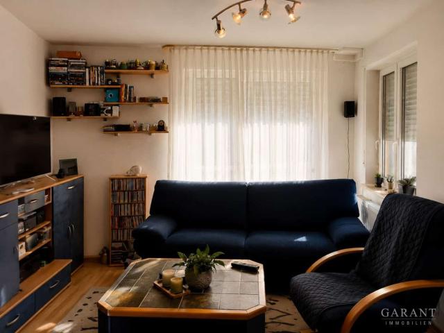 Investieren in Betongold schöne 1 Zimmer Wohnung mit Balkon und TG Platz sucht neuen Eigentümer