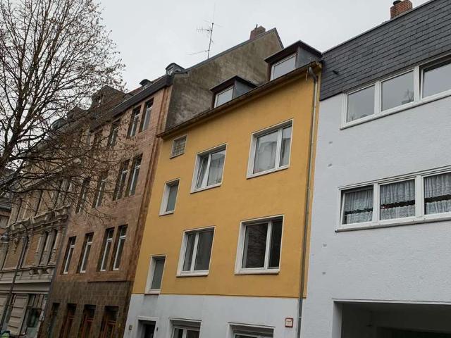 Investieren in Kölner Top Lage – Attraktive 3 Zimmerwohnung als Kapitalanlage