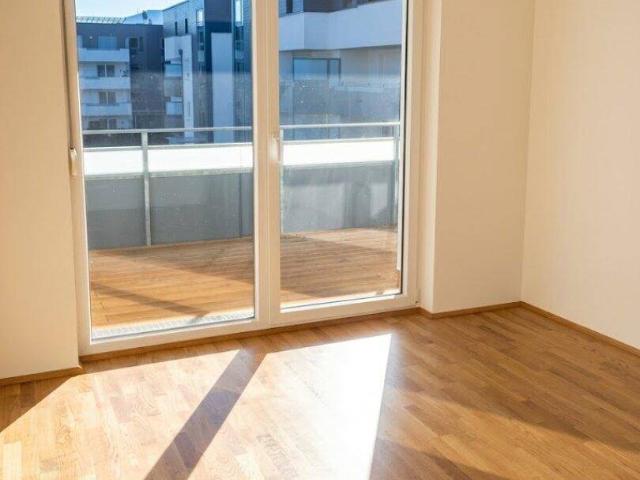 INVESTIEREN MIT SICHERHEIT – VERMIETET BIS 2031 INKL. TIEFGARAGENSTELLPLATZ