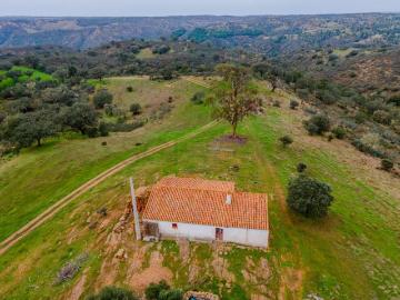 Investimento em Serpa quinta junto a Cascata do Pulo do Lobo 80m² Serpa Salvador e Santa Maria