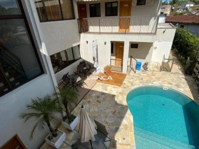 Investimento exclusivo em Ubatuba/SP: Flats à venda com serviços inclusos na praia do Lázaro em Ubat