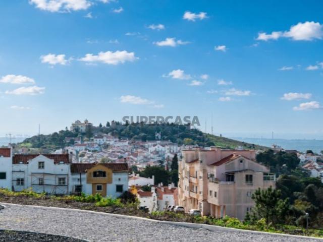 INVESTIMENTO: Terreno Urbano com 3000m de construção