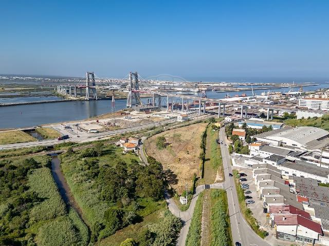 Investimentos à venda em Figueira da Foz