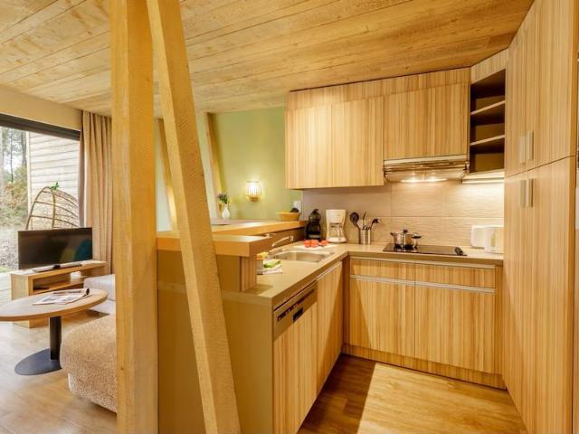 INVESTISSEMENT LOCATIF – Morton – Résidence de Tourisme Center Parcs Le Bois aux Daims 5,45% de rentabilité