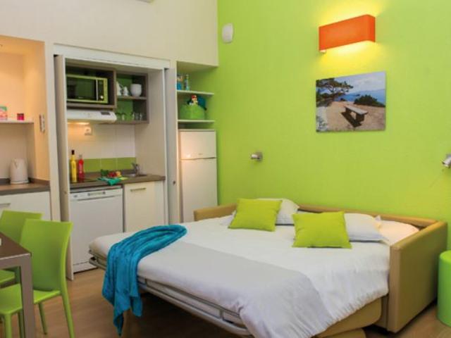 Investissement locatif: appartement T2 en duplex + loggia 35,60 m2 La Colle sur Loup