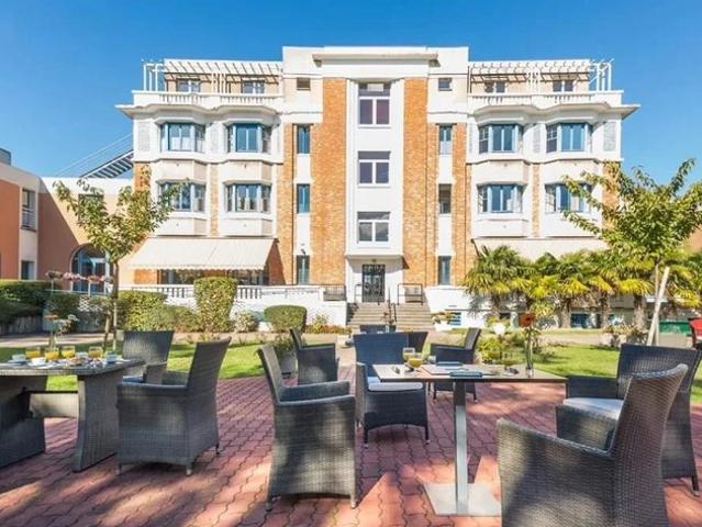 INVESTISSEMENT LOCATIF – CONFLANS SAINTE HONORINE– Résidence Ehpad Domusvi la Tour 7.09 % de rentabilité