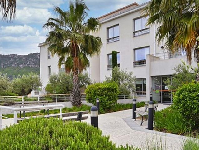 INVESTISSEMENT LOCATIF – Le Revest les Eaux – Résidence Ehpad Les Jardins du Revest – 7.36 % de rentabilité