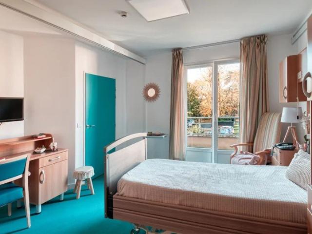 INVESTISSEMENT LOCATIF – SAINT LUBIN DES JONCHERETS – Résidence Ehpad Château du Haut Venay 7,25% de rentabilité