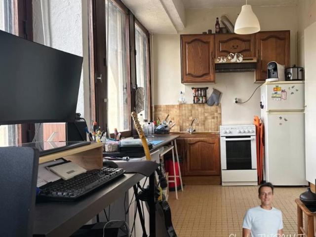 ? INVESTISSEMENT LOCATIF – T2 VENDU LOUÉ AU CŒUR DE MARSEILLE