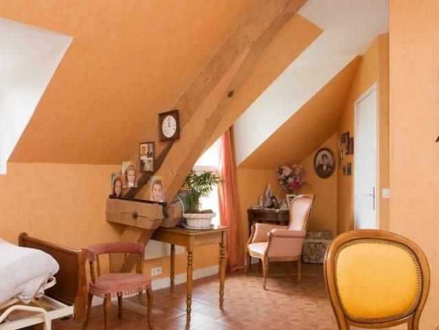 INVESTISSEMENT LOCATIF – VAUGRIGNEUSE – Résidence Ehpad Château Fontaine aux Cossons 8.07% de rentabilité