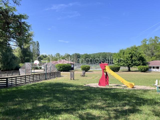 Investissement LMNP en résidence de Loisir Près de Montignac Lascaaux