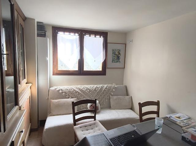 Investisseur Maison de village avec garage Hameau d'Annot