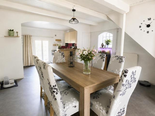 Investisseurs ou 1er achat ! Maison de village 10 minutes Carcassonne !