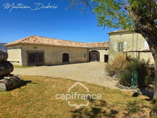 Investir et s’évader – Une propriété rare en Dordogne avec f. 248m² Thénac