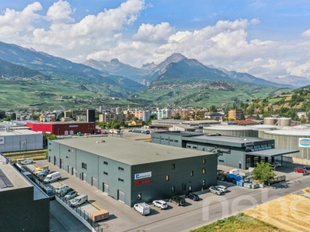 Investitionsimmobilie mit 3 Geschäftsräumlichkeiten in Monthey