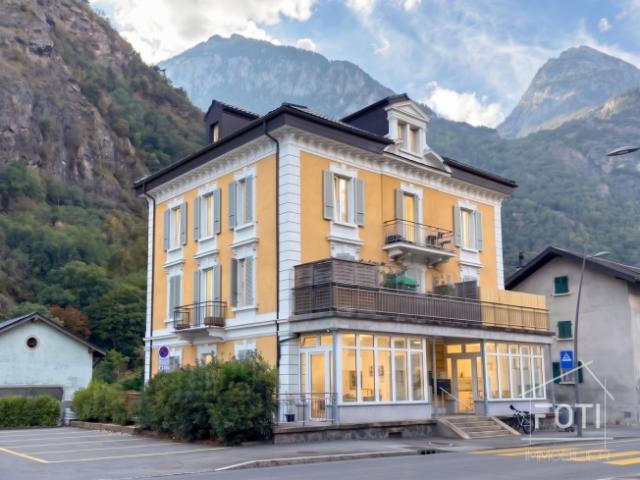 Investitionsimmobilie mit 8 vollständig verpachteten Grundstücken zu 4,77 % brutto + Land mit hohem Potenzial 1 Million