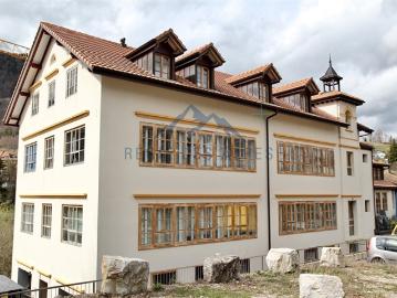 Investitionsmöglichkeit Charmantes modernes Studio am Flussufer in Vallorbe Los 2