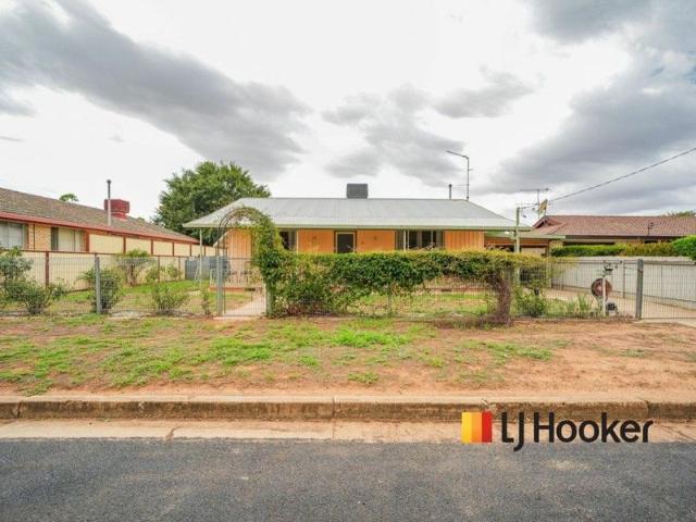 Investment Opportunity in Narromine Family Friendly Location!