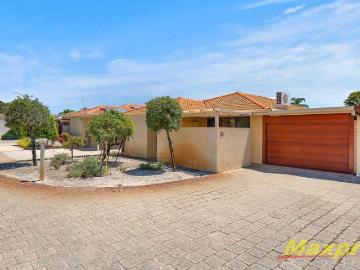 Neat, Private & Low Maintenance Freestanding Home