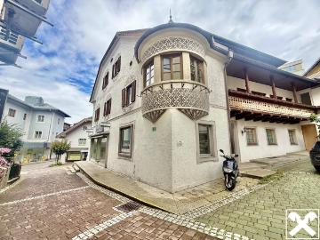 Historisches Stadthaus mit Gewerbe und Wohnflächen Bewilligung für Beherbergungsbetrieb liegt vor!