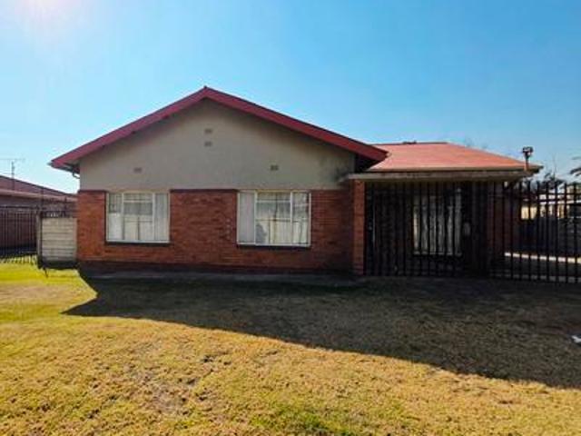 investment property with 5 bedroom h.