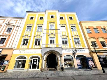 Investment Stadthaus 10 Wohnungen möglich