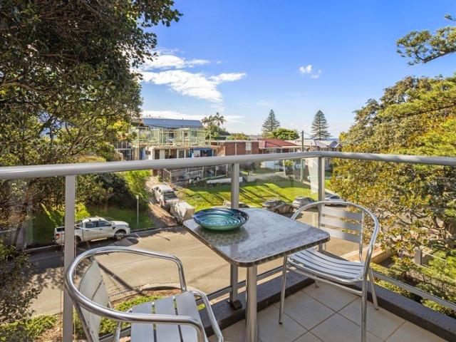 Investment Studio in CENTRAL KIAMA with BALCONY and VIEWS