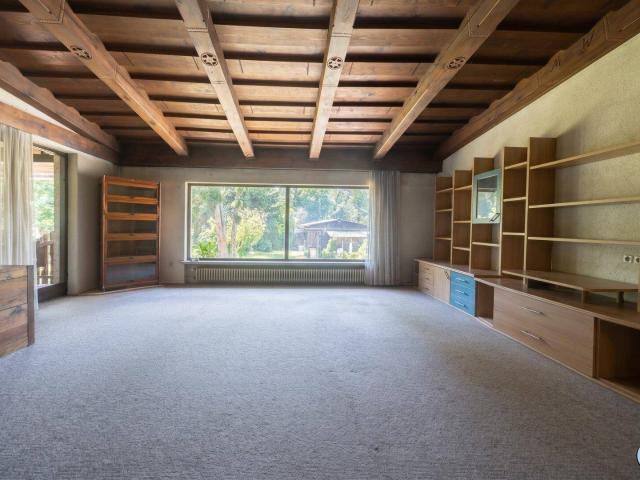 Investoren & Anleger aufgepasst! Tolles Grundstück samt Ziegelmassivhaus am Ortsrand von Stockerau