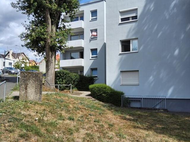 Investoren Chance & Selbstnutzer Traum: 3 Zimmer Sanierungsobjekt in Sulzbach mit Loggia