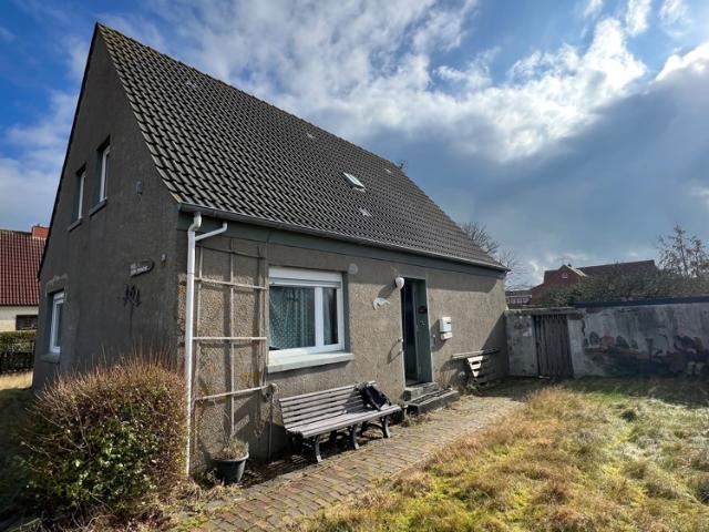 Investoren und Inselliebhaber aufgepasst! Freistehendes Einfamilienhaus auf Wangerooge