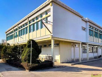 Gewerbe for sale in 9020