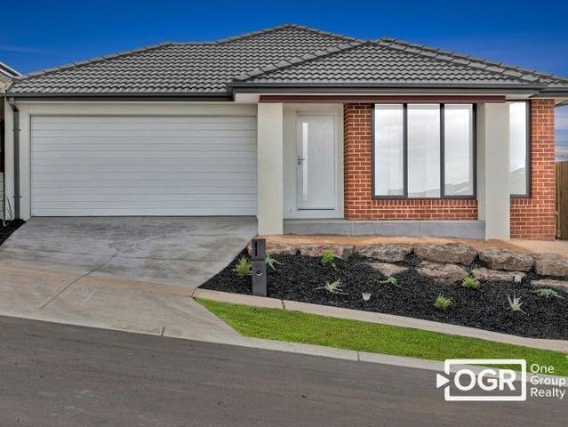 Stunning 2024 Built Home | Approx $28,000/Annum rental return!