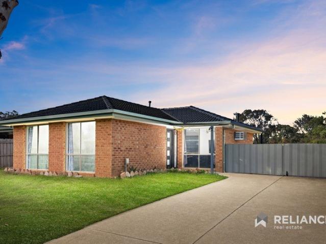 Investor's Dream with Solar Panels Close to Shops, Schools & the Station!