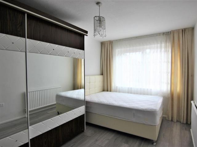 Inver Close, London, E5 1 bed flat to rent £1,750 pcm £404 pw